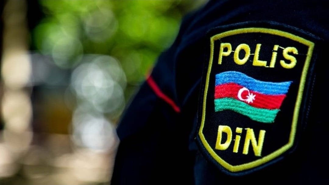 Siyasi fəalın evində axtarış olub... Atası həbs edildi!