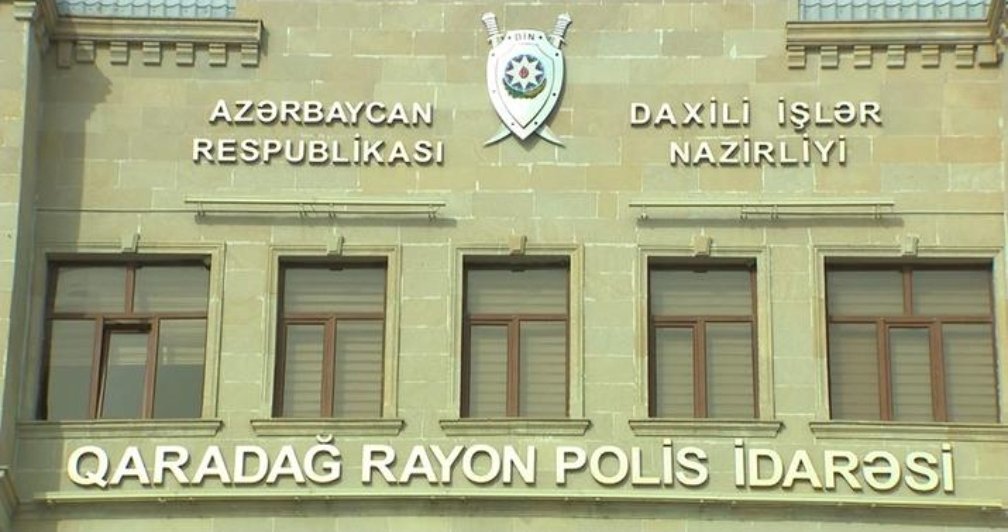 Qaradağ rayon polisi siyasi fəalın evinə baxış keçirdi... Qardaşı həbs olundu!